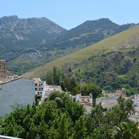 Alojamiento Cazorla Deluxe Apartment Exterior photo